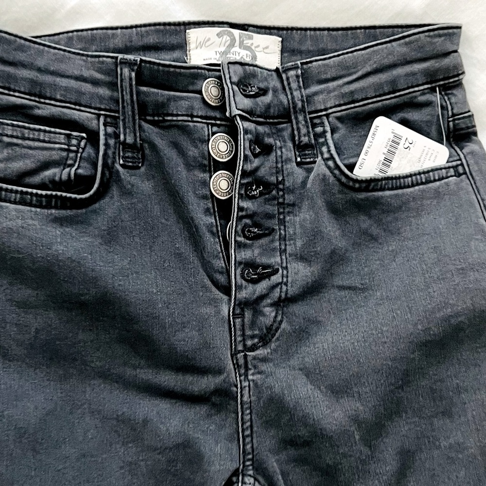 πHPπWe The Free Sabrina Distressed Jeans - Picture 4 of 7